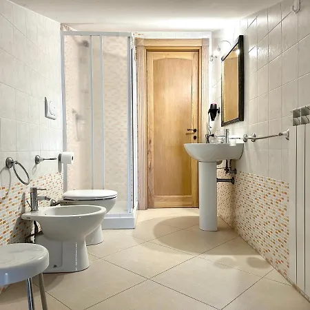 Mansarde Orepoli Apartamento